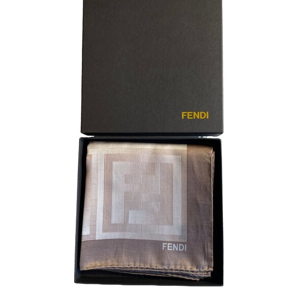 Vintage Fendi Silk Cotton Blend Scarf – Original gift box - Picture 4 of 10